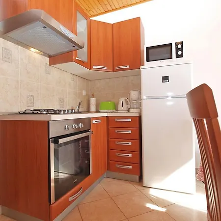 House Sandra 1430 * Peresiji