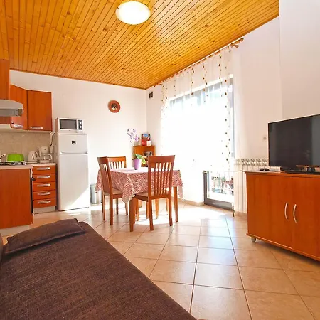 House Sandra 1430 * Peresiji