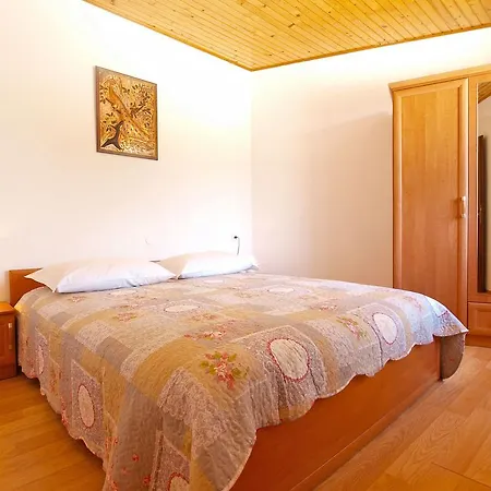 House Sandra 1430 Ferienhaus *