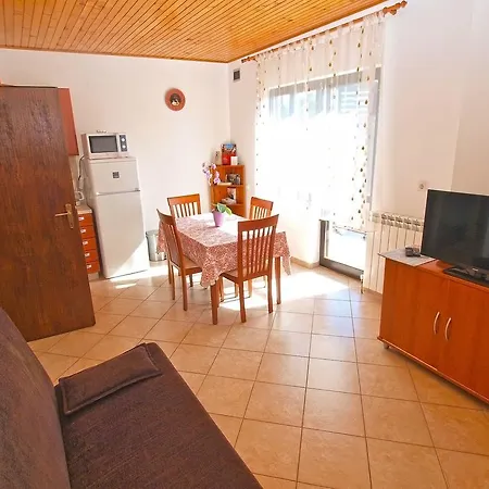 House Sandra 1430 Peresiji